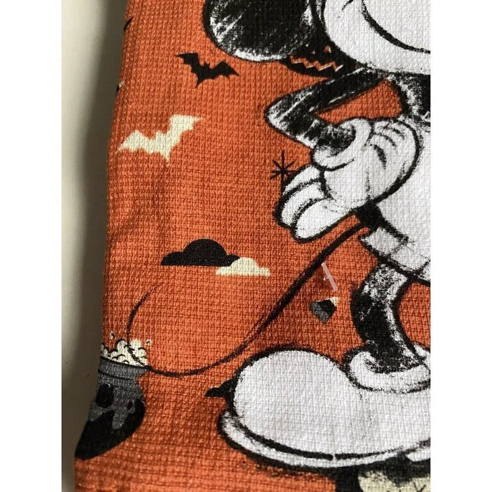 2 Pack Disney Mickey Mouse Halloween Kitchen Towels Jack O Lantern Witch Hat NEW